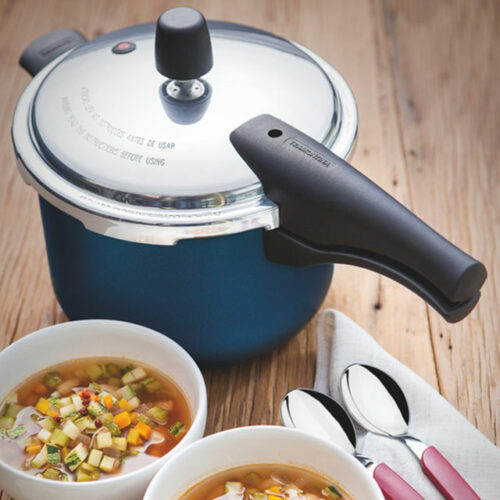 Blue Pressure Cooker 4,5 l Non-Stick  with 4 Safety Valves